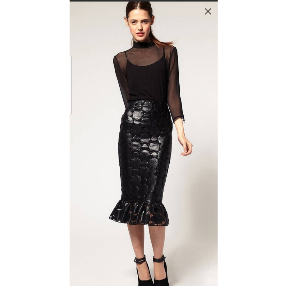 Fish tail midi skirt